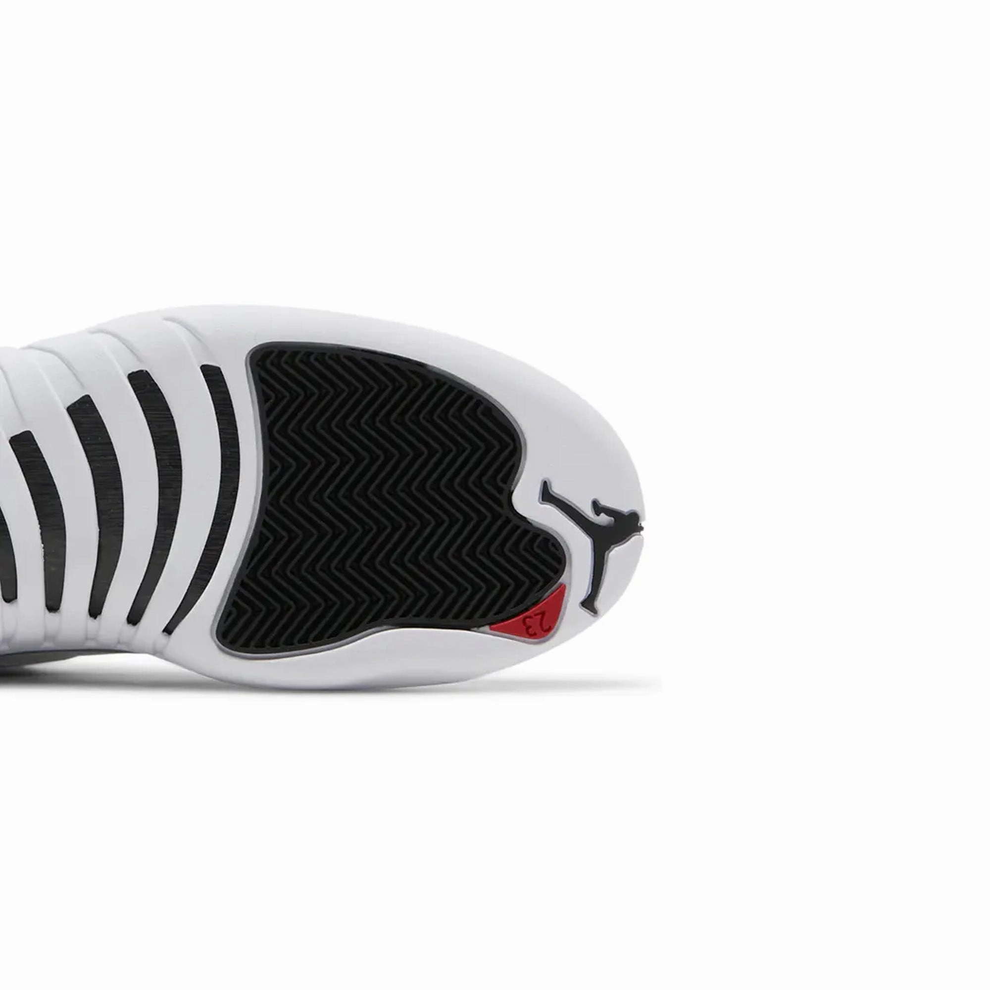 Air Jordan 12 Retro 'Playoffs' (2022)