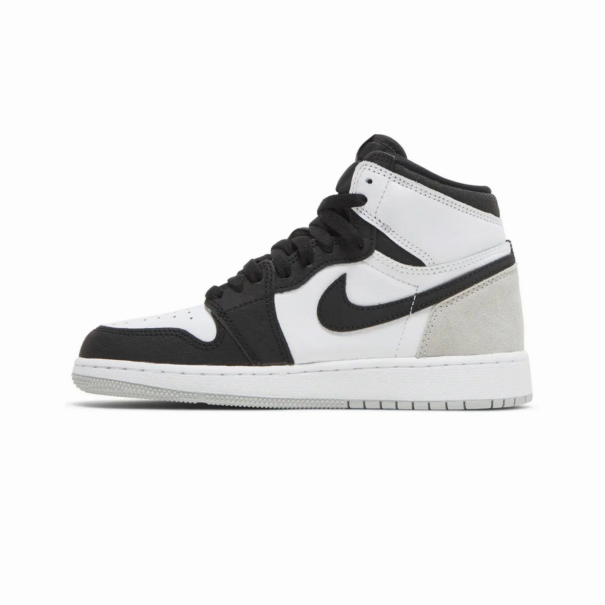 Air Jordan 1 Retro High OG 'Stage Haze' GS (2022)