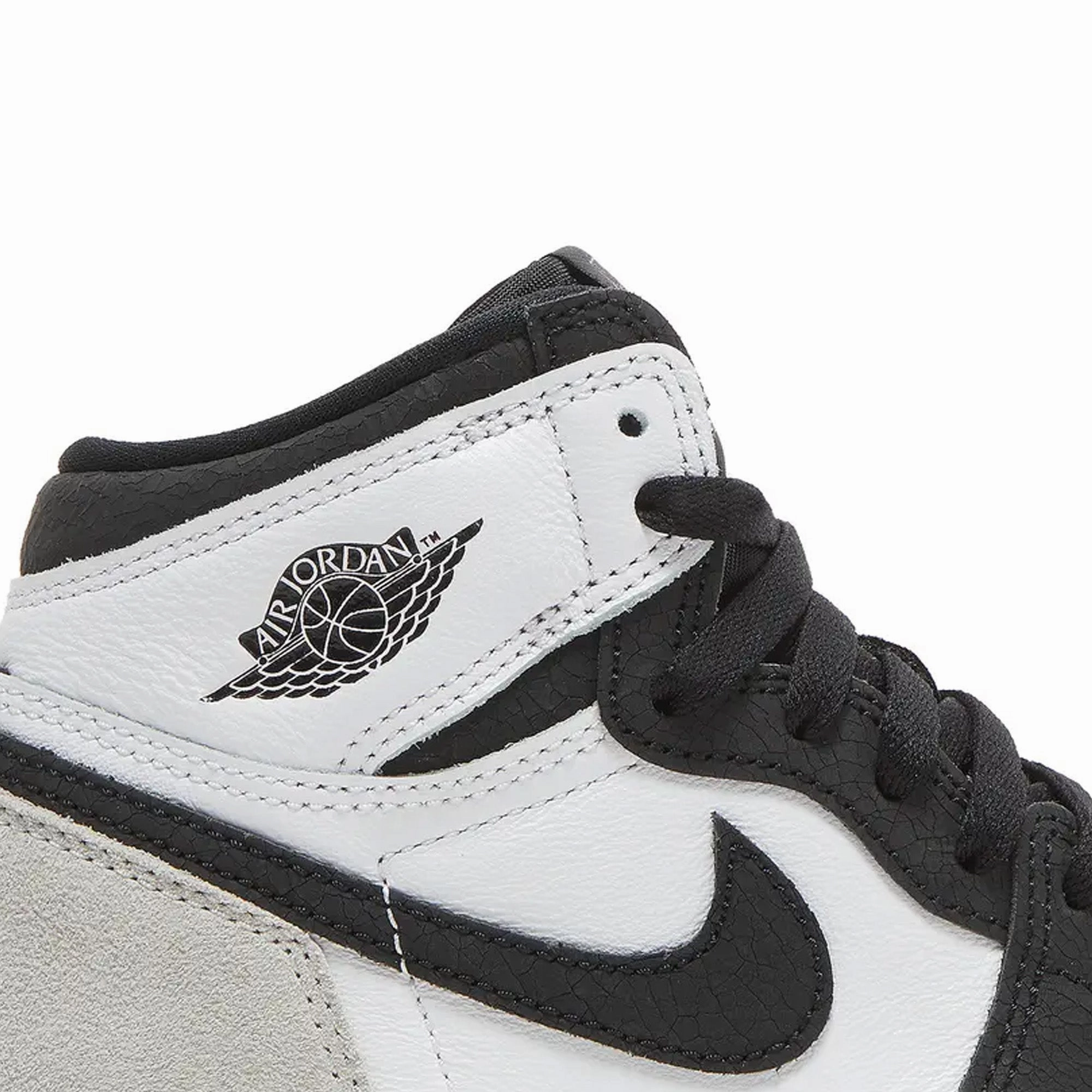 Air Jordan 1 Retro High OG 'Stage Haze' GS (2022)
