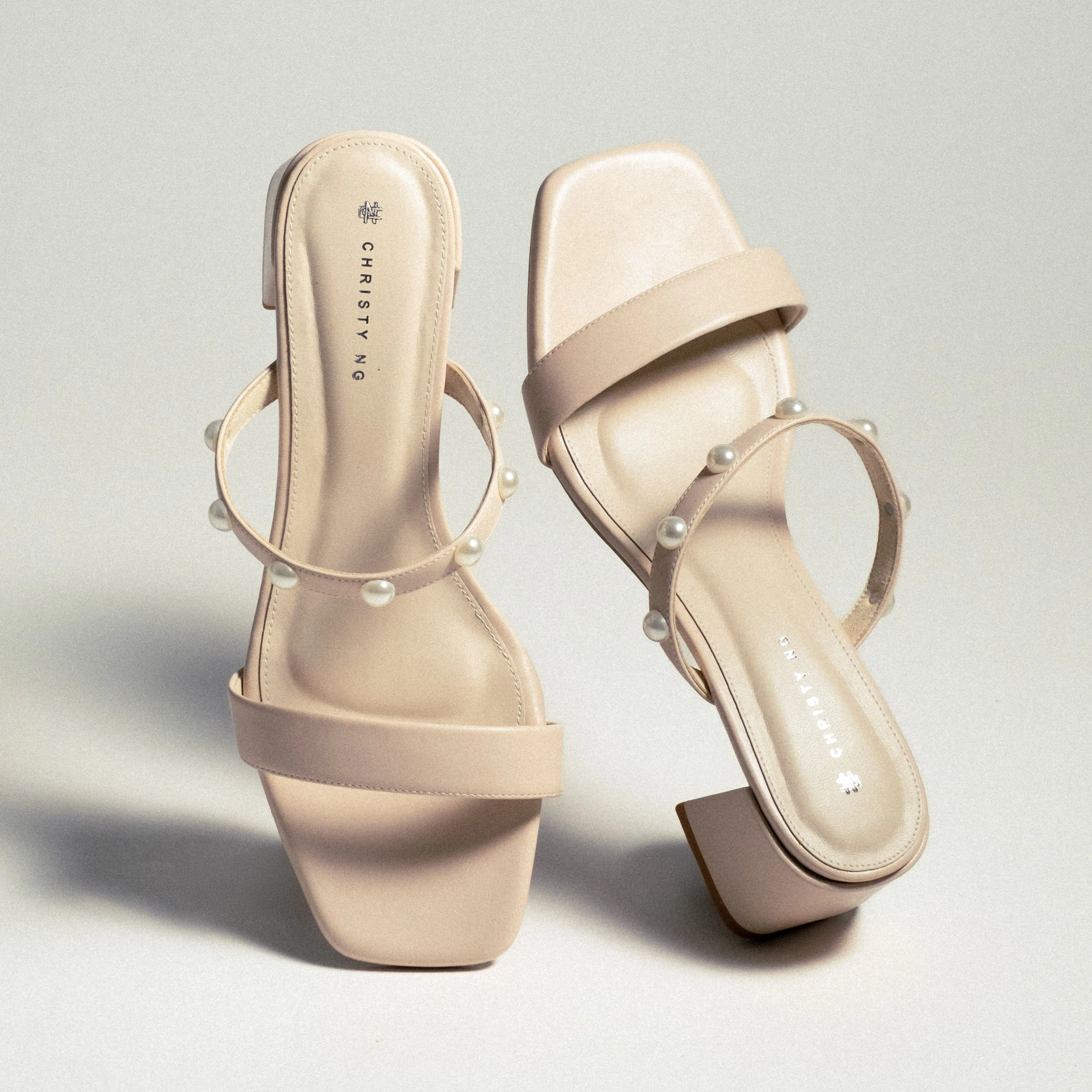Alaia Pearl Mules