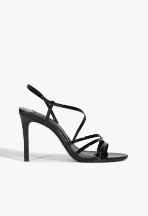 Annie Sandal