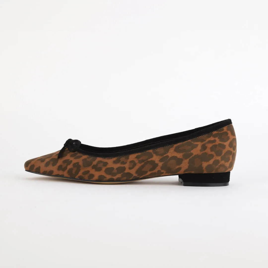 ARRABELLA - leopard ballerina pumps