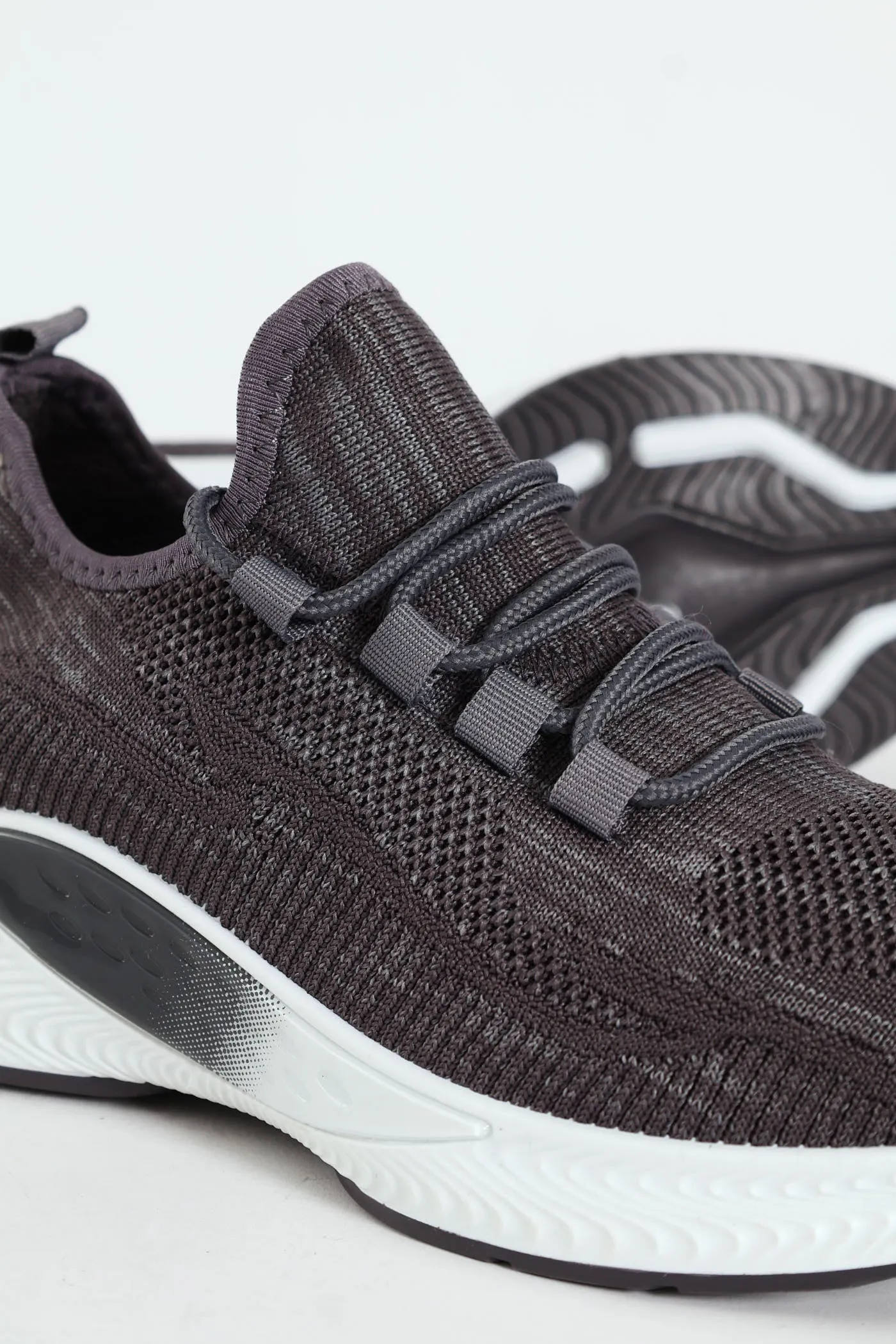 Basic Flyknit Lace Up Sneaker - Charcoal
