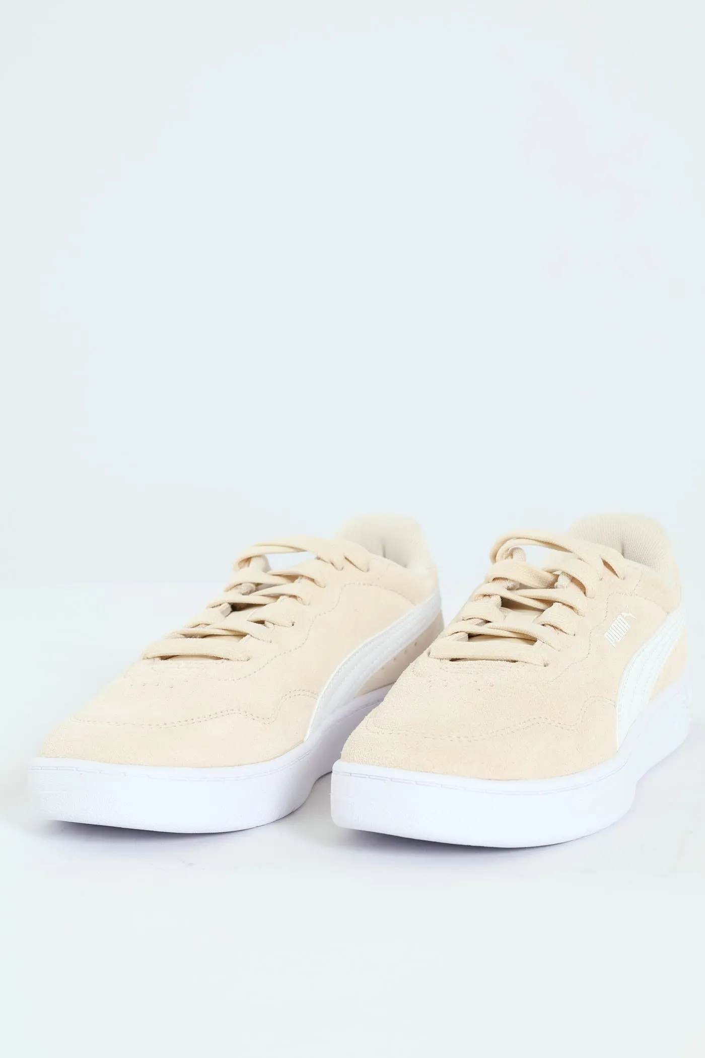 Court Lally Sneaker - Cream