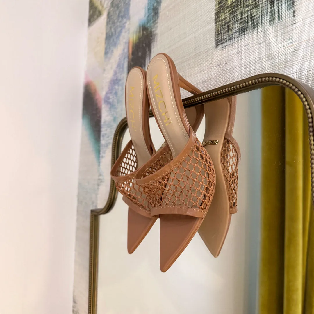 *Elowen - Beige Mesh Mules