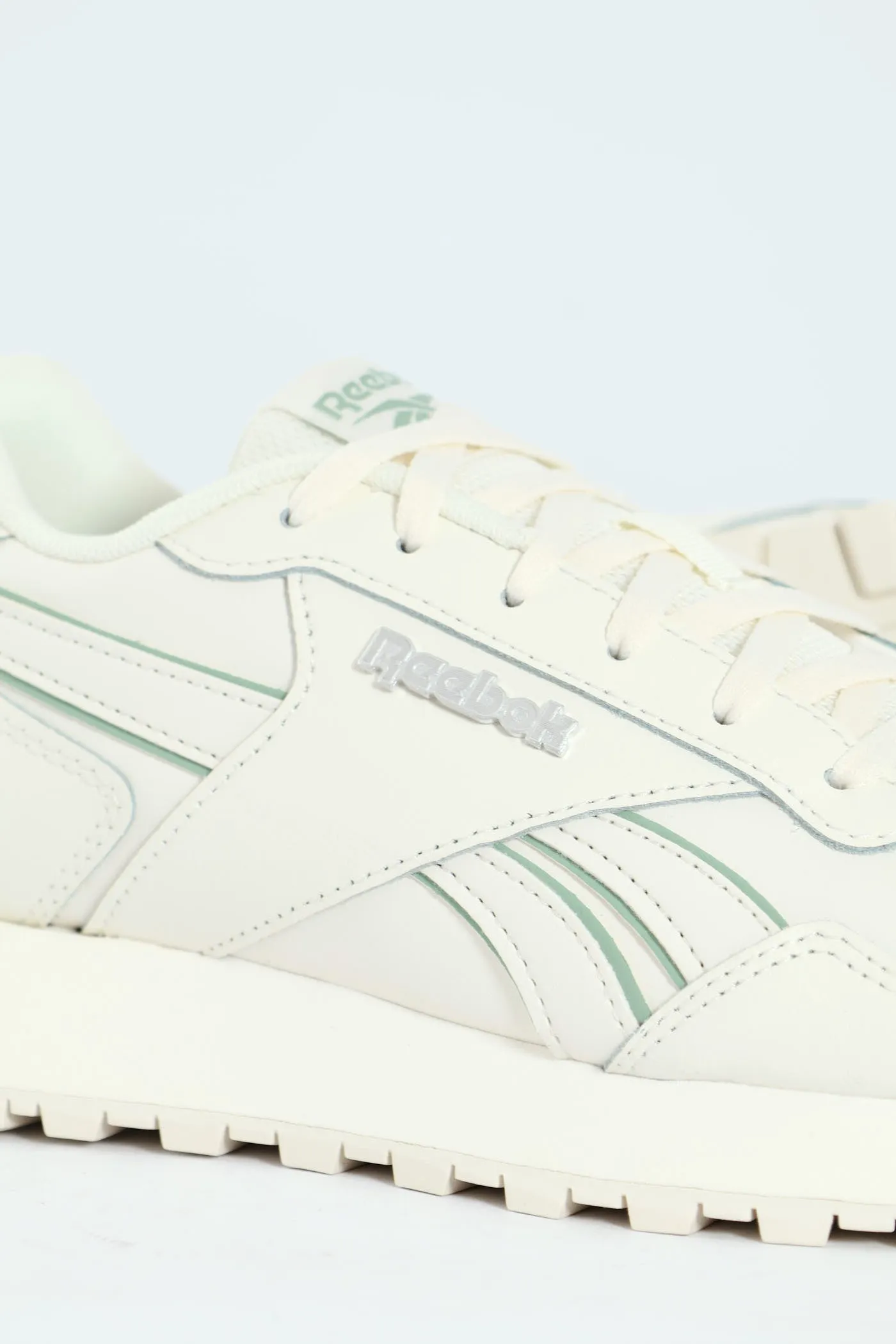 Glide Street Lace Up Sneaker - Cream