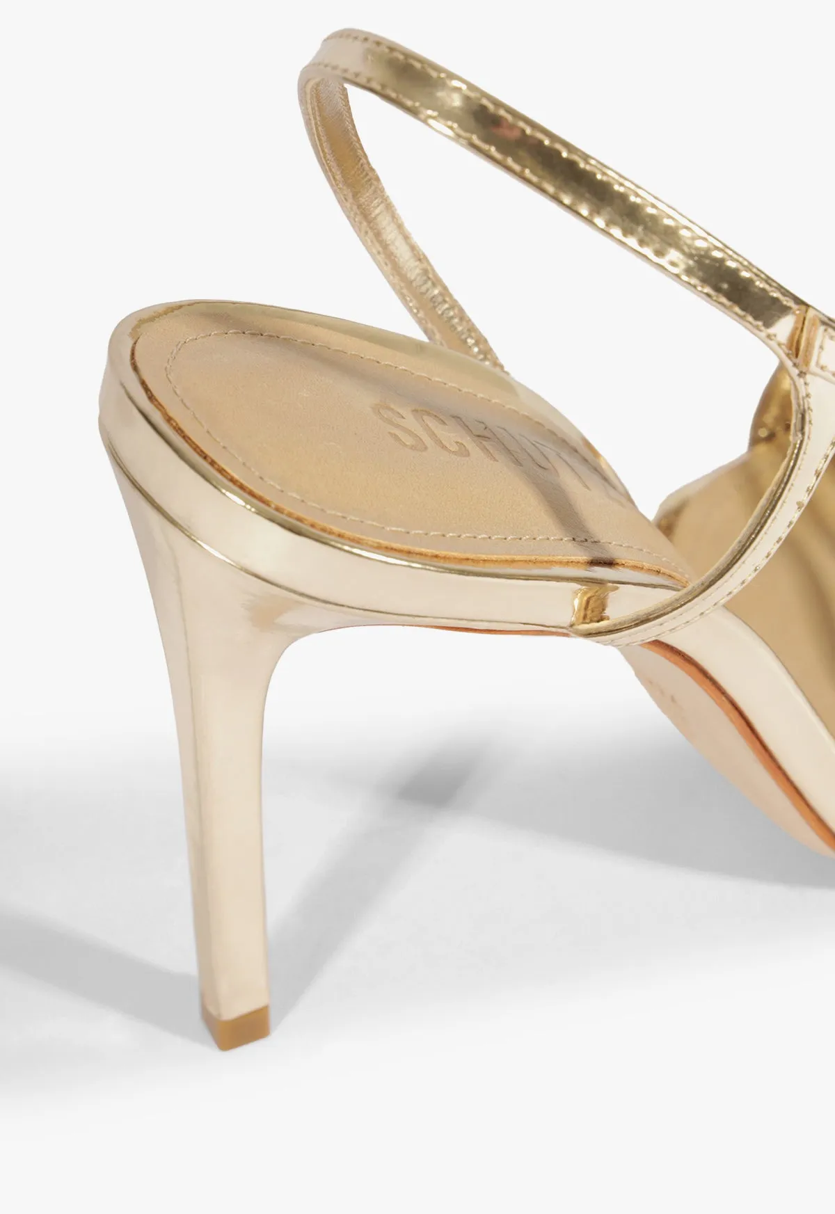 Inez Sandal