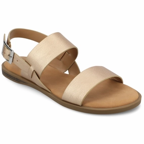 Journee Women's Lavine Wide Width Multi Strap Flat Sandals