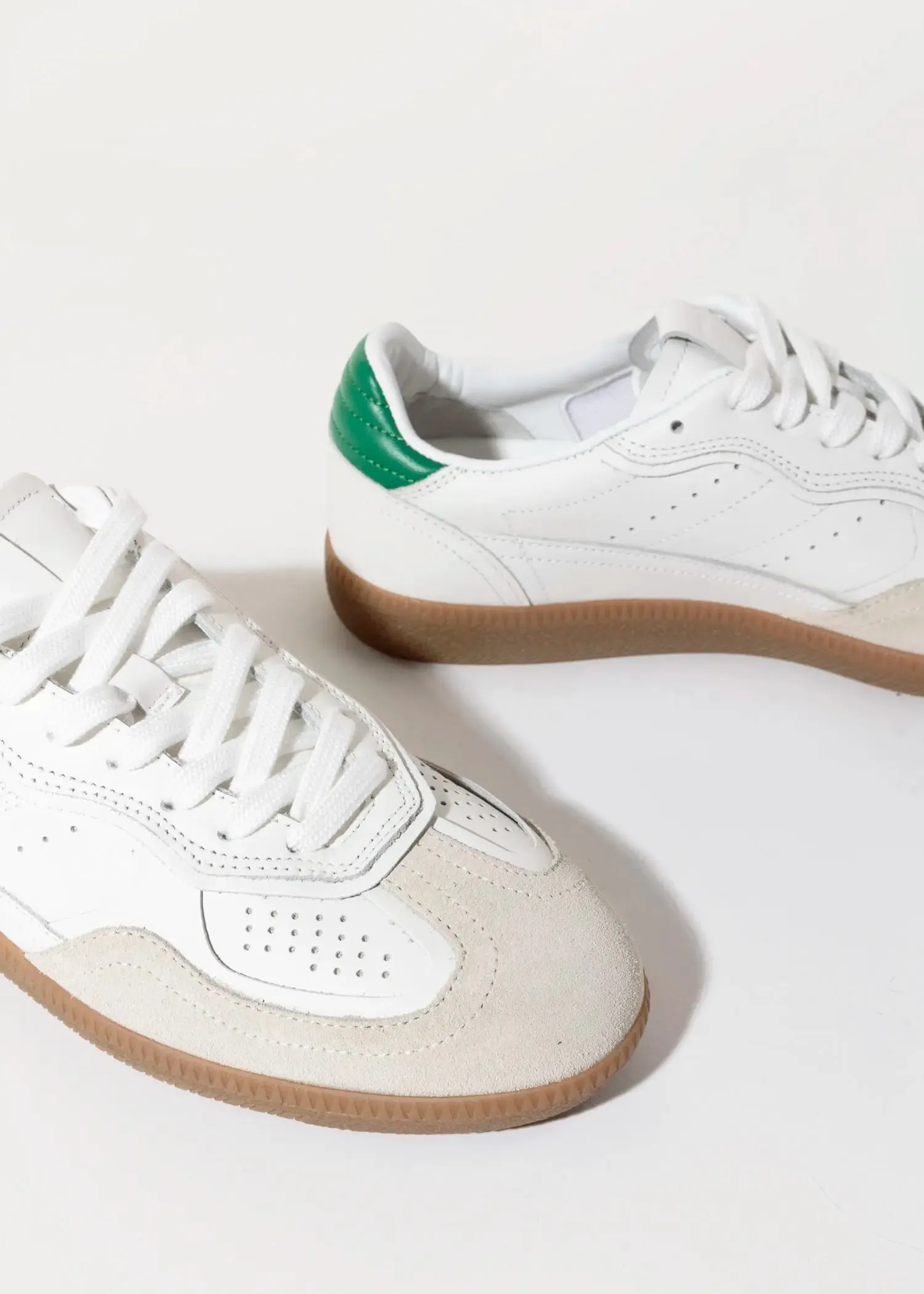 Lace Up Sneaker
