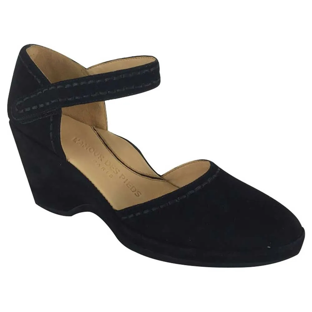 L'Amour Des Pieds Women's Orva Black Suede