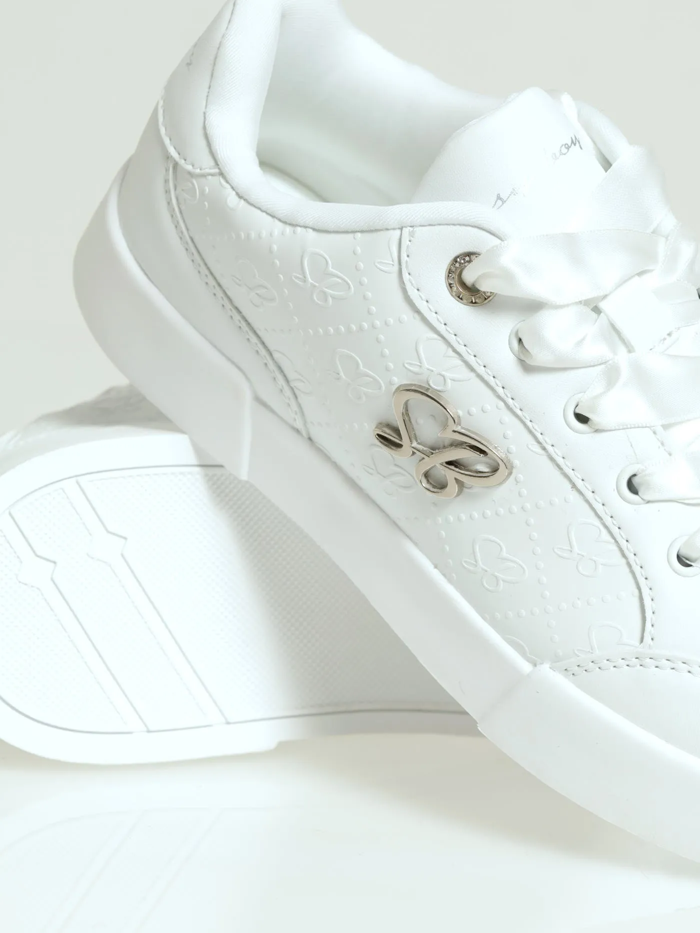 Logo Platform Embossed Lace-Up Sneaker - White