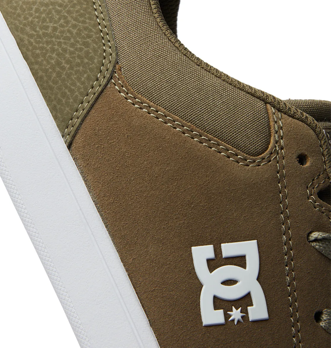 Men's Crisis 2 Shoes