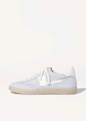 Notice Sneaker