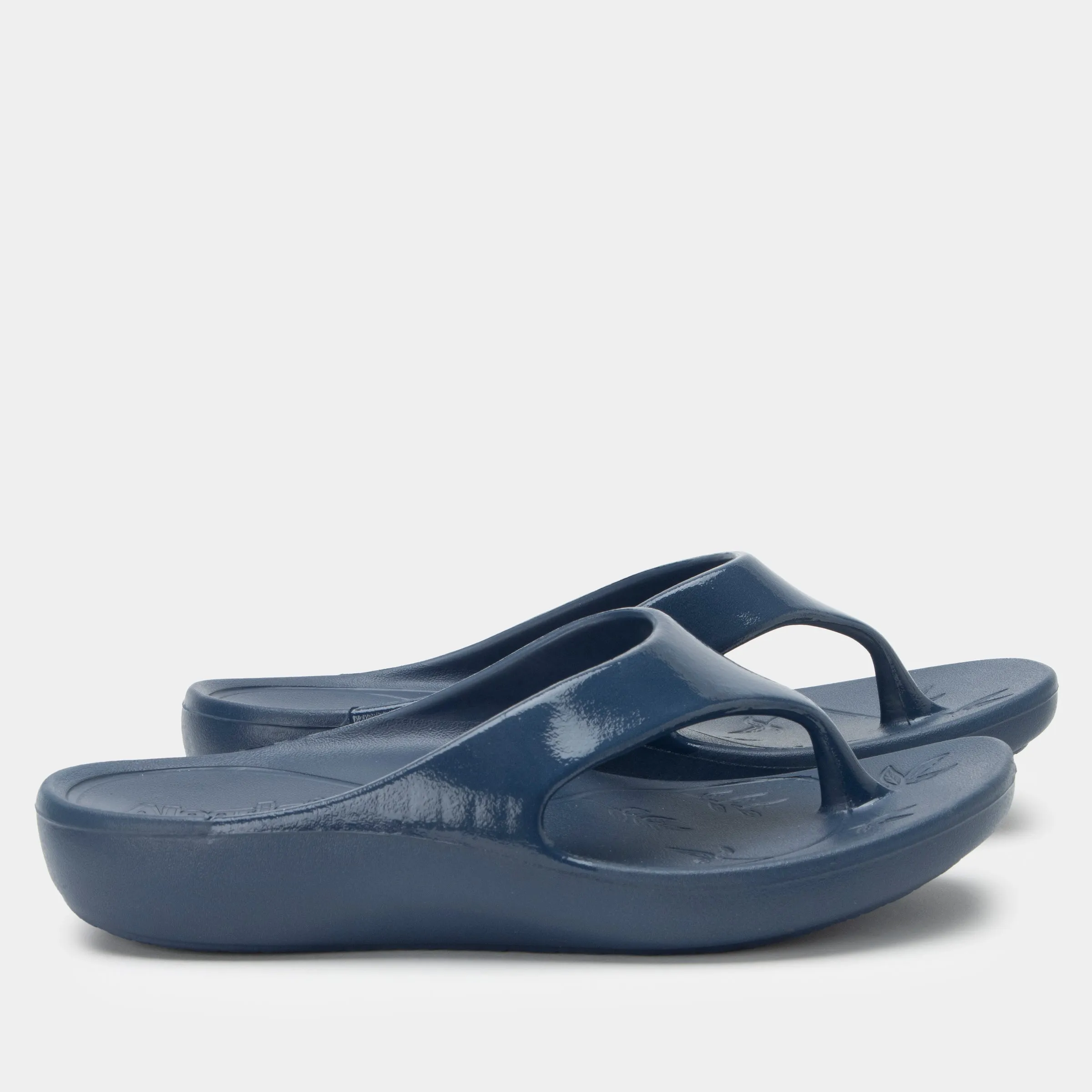 Ode Navy Gloss Sandal