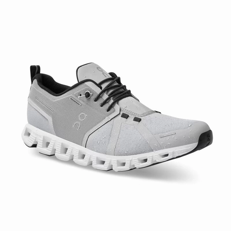 On Women's Cloud 5 Waterproof - Glacier/White