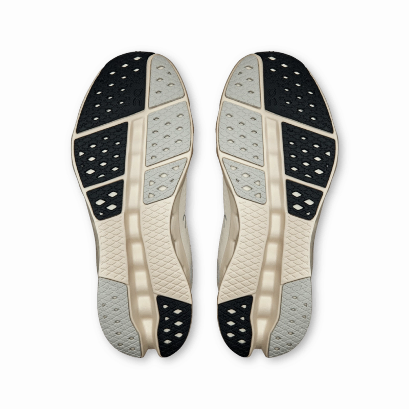On Women's Cloudsurfer 2 - Ivory/Ivory