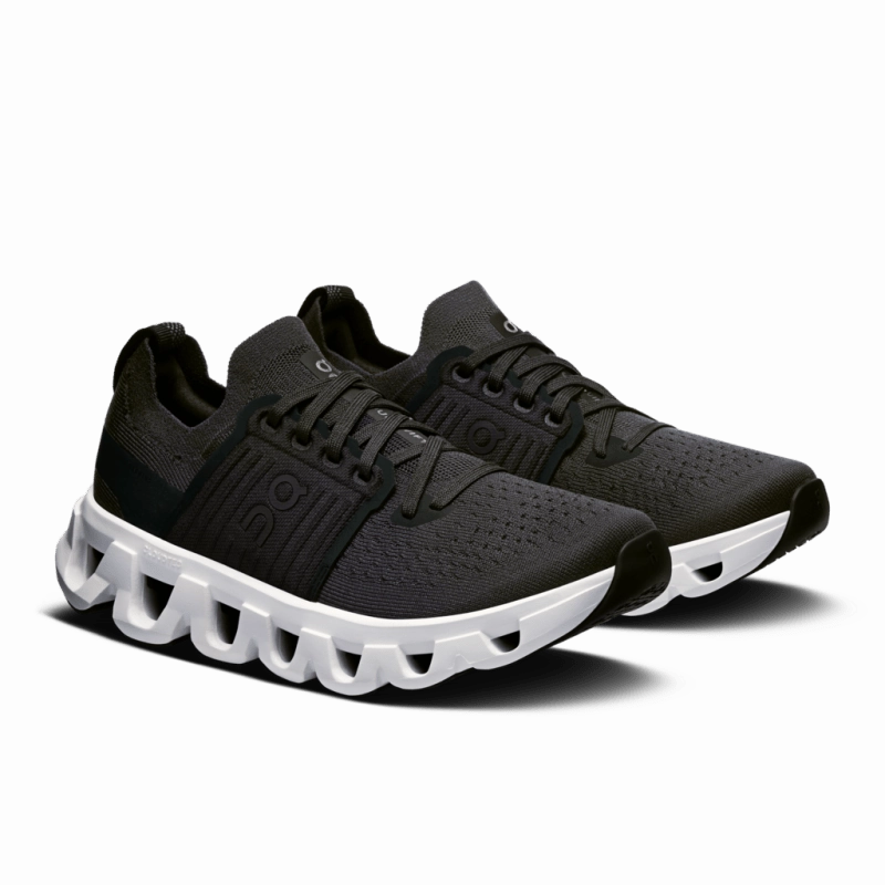 On Women's Cloudswift 4 - Black/White