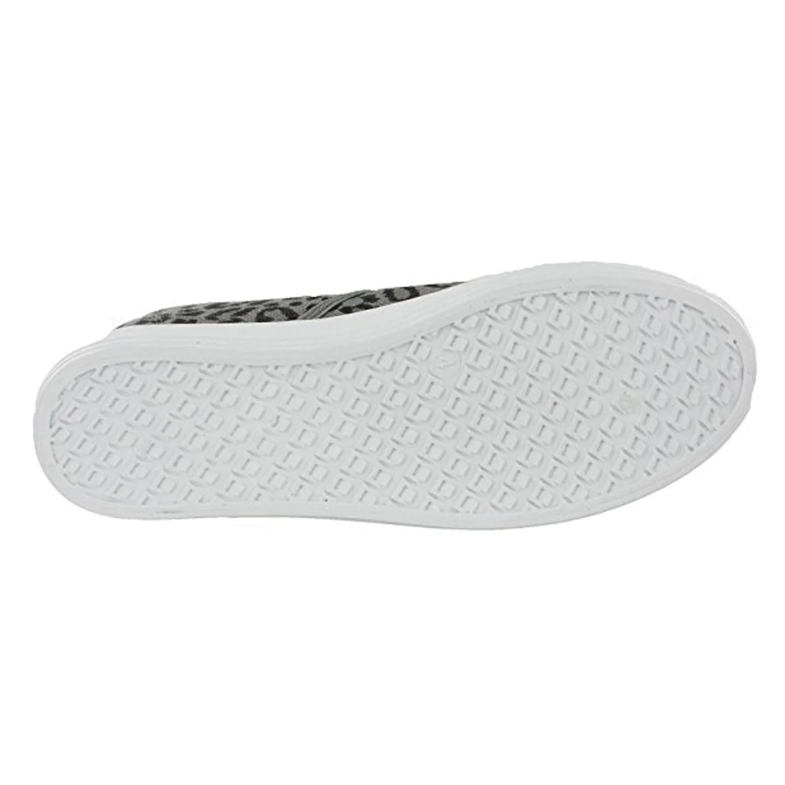 Platform Canvas Pumps