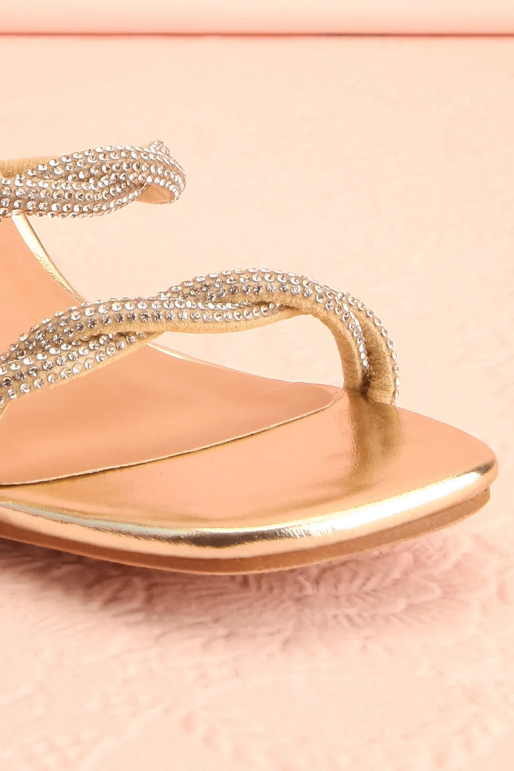 Prairie Gold | Strappy Mid Heel Sandals w/ Crystals