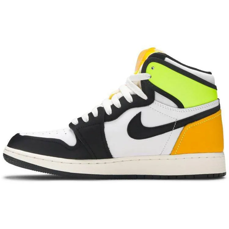 Shoes Nike Nike Air Jordan 1 Retro High OG GS 'Volt Gold'