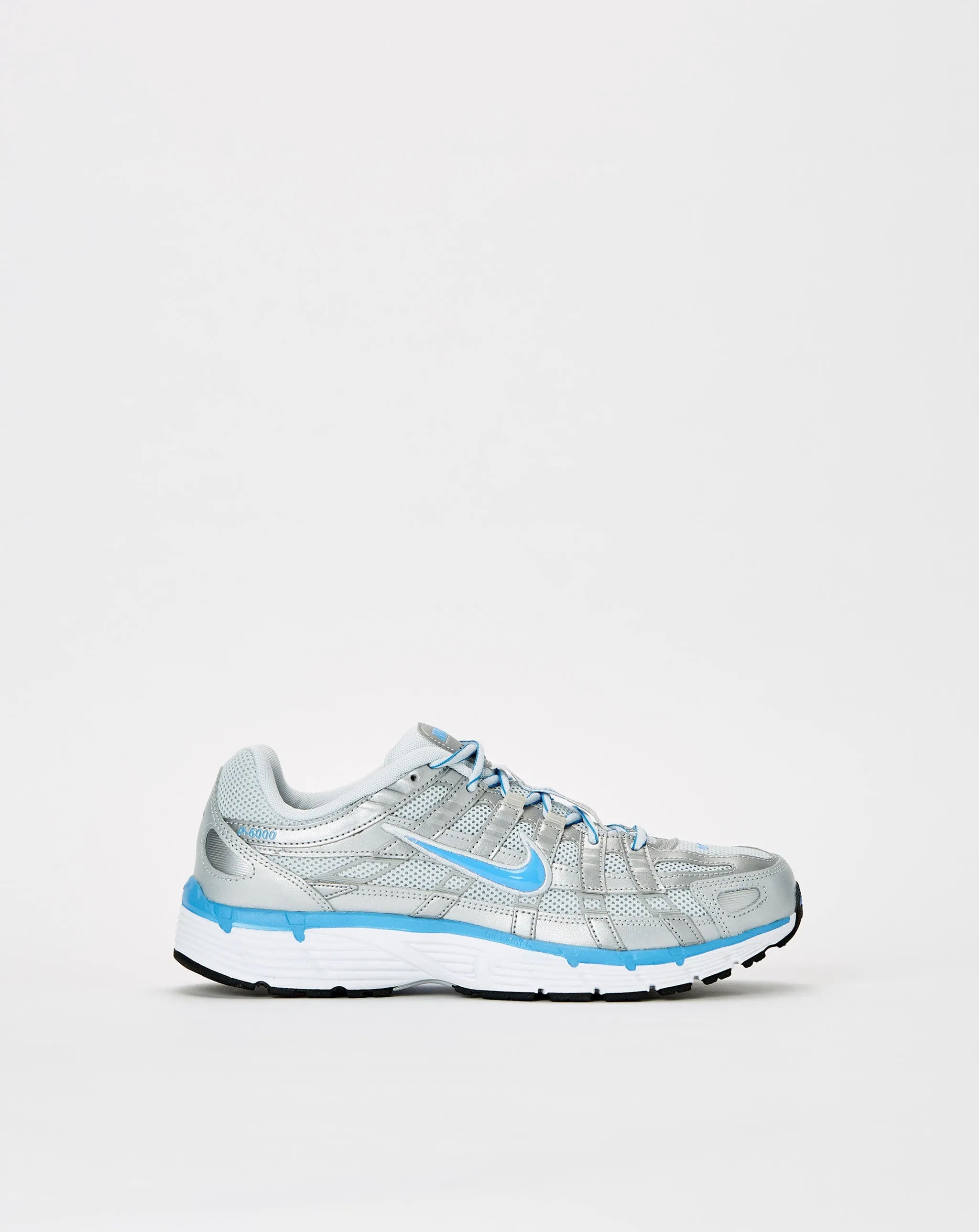 Shoes Nike P-6000