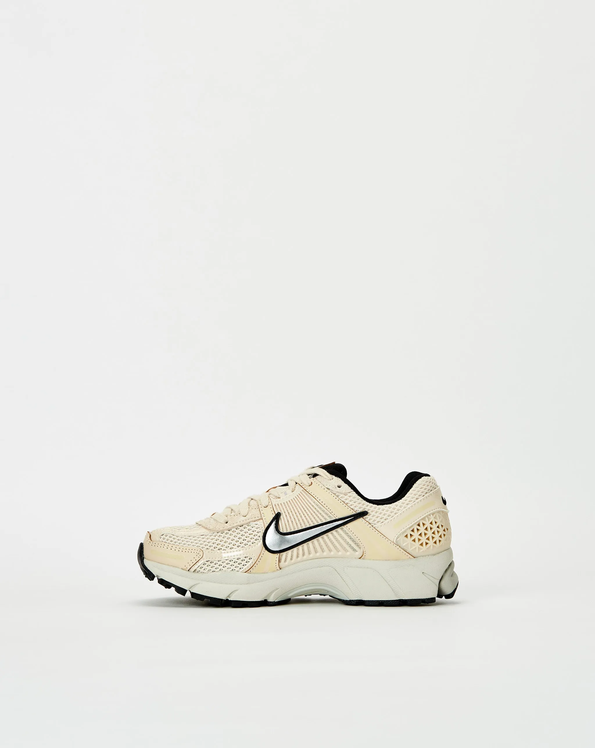 Shoes Nike Women's Zoom Vomero 5
