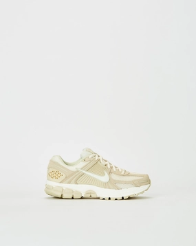 Shoes Nike Women's Zoom Vomero 5