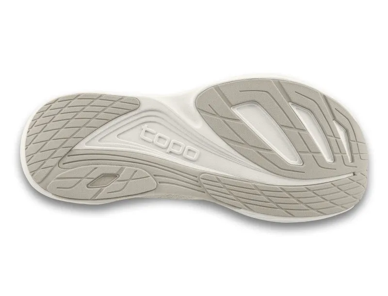 Topo Athletic Women's Ultrafly 5 - Tan/White