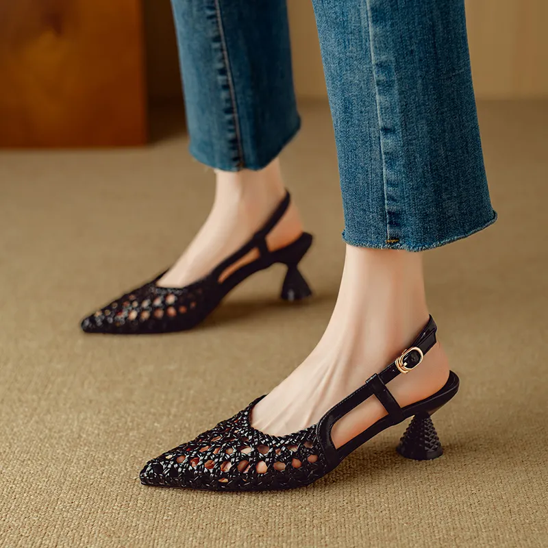 USS Shoes Aimee Women's Hollow Leather Elegant Sandals