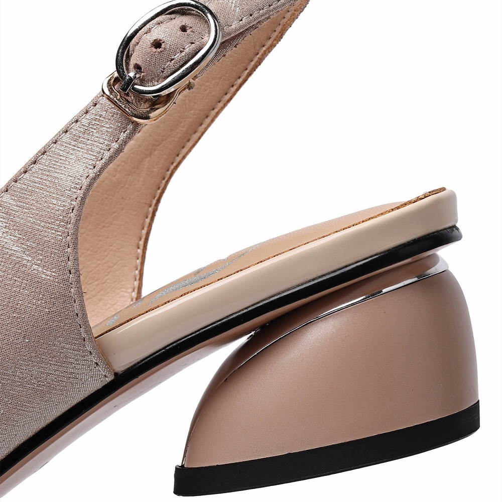 USS Shoes Luciana Women's Back Strap Pointed Toe Pumps