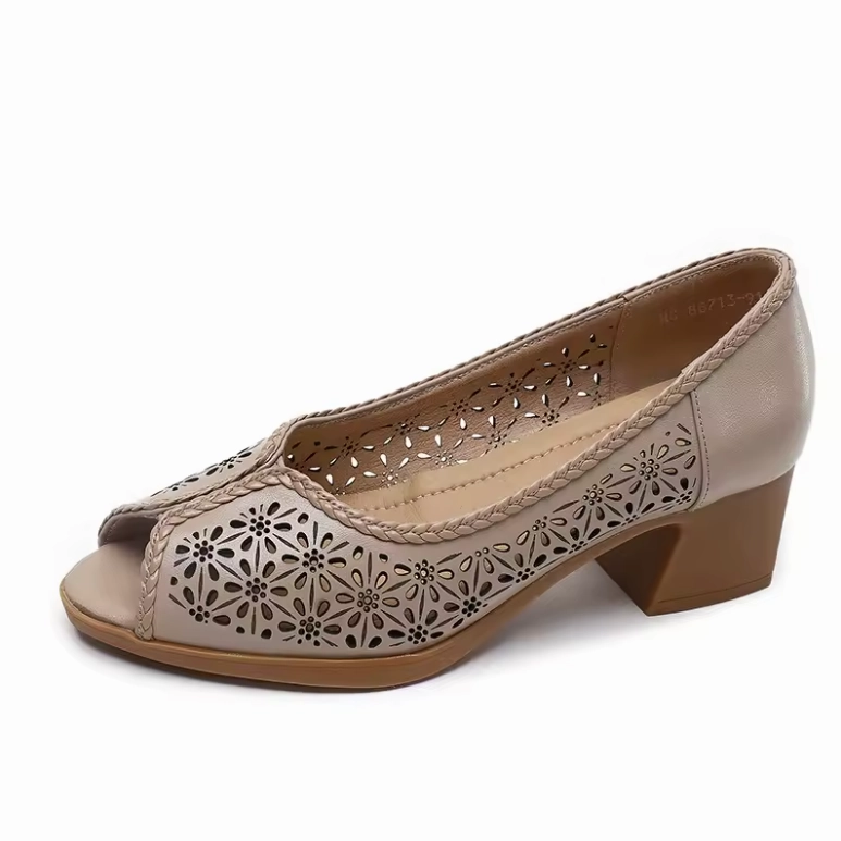 USS Shoes Lucrecia  Women's Genuine Leather Open Toe Sandals