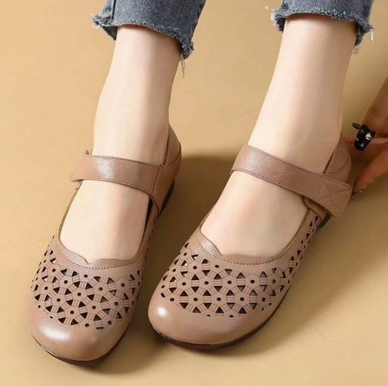 USS Shoes Lucy Women's Round Toe Soft Comfort Sandals
