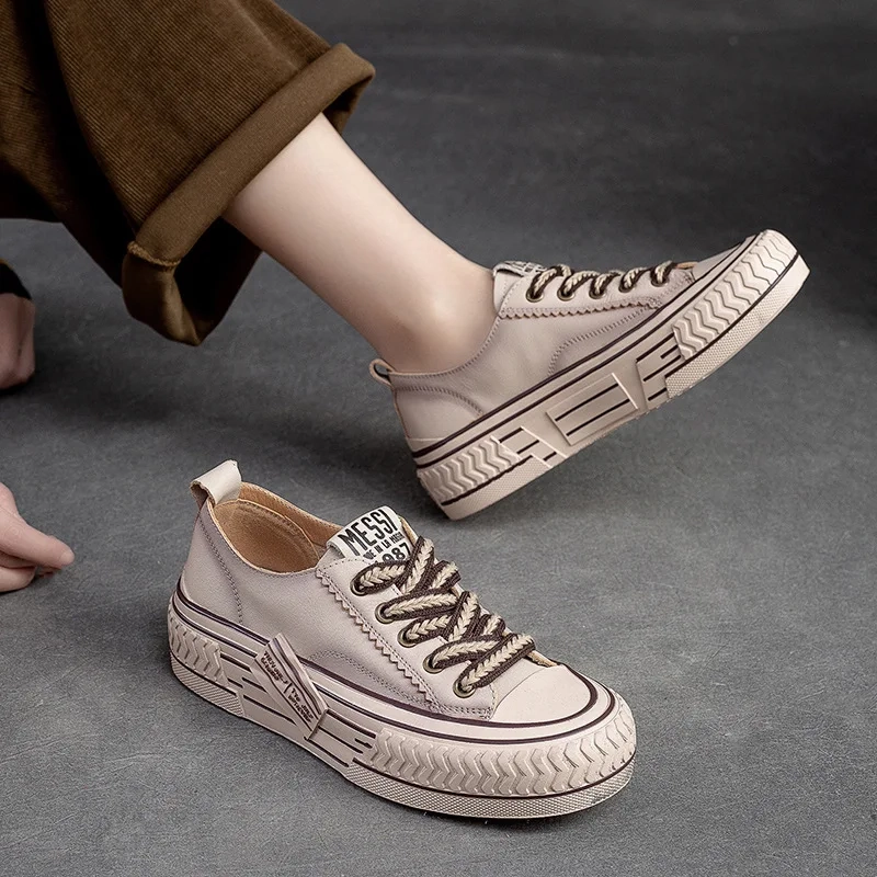 USS Shoes Norys Women's Comfortable Lace Up Sneakers