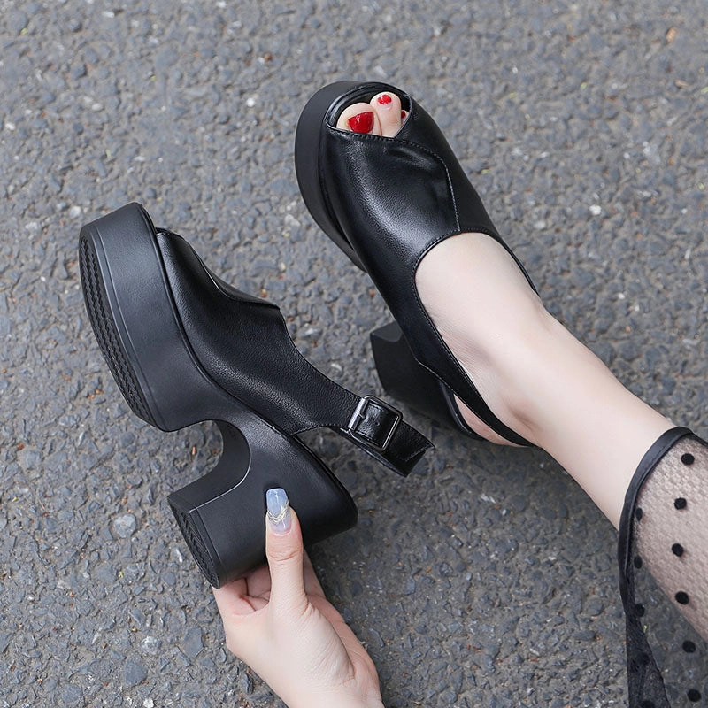 USS Shoes Sofia Women's Platform Sandal