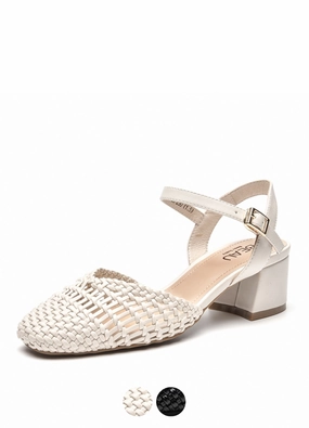 Victorina Women's Square Toe Leather Sandal