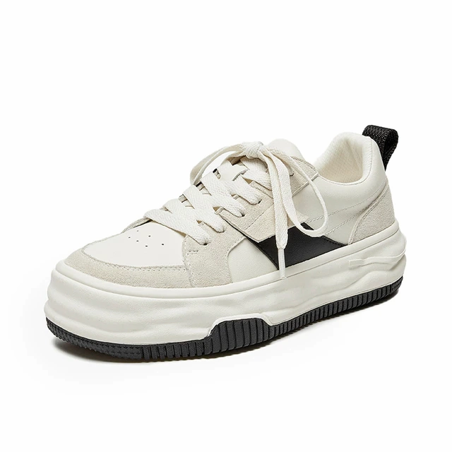 Waleska Women's Sneaker