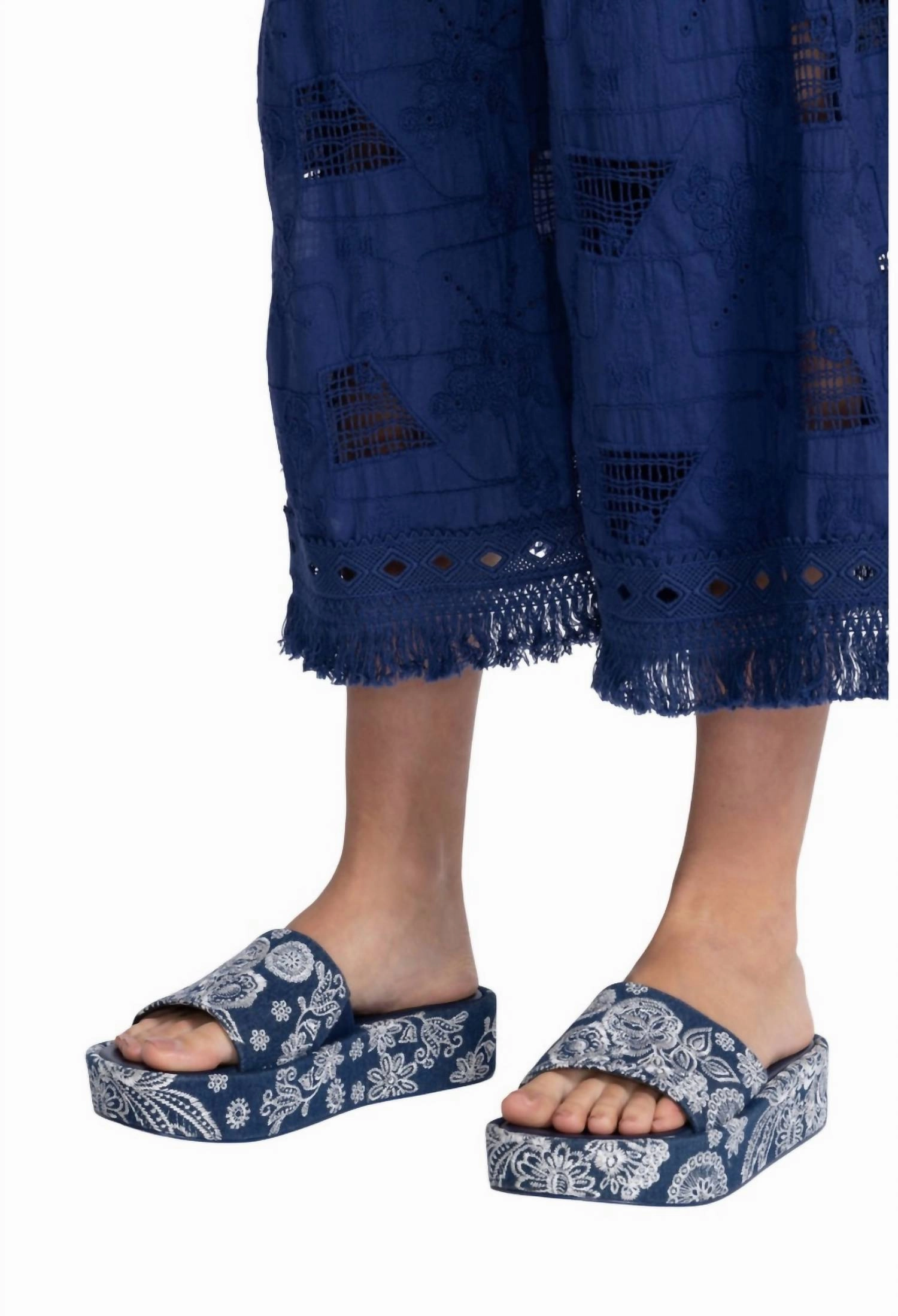 Women's Bandana Embroidered Platform Slide Sandal In Denim Blue