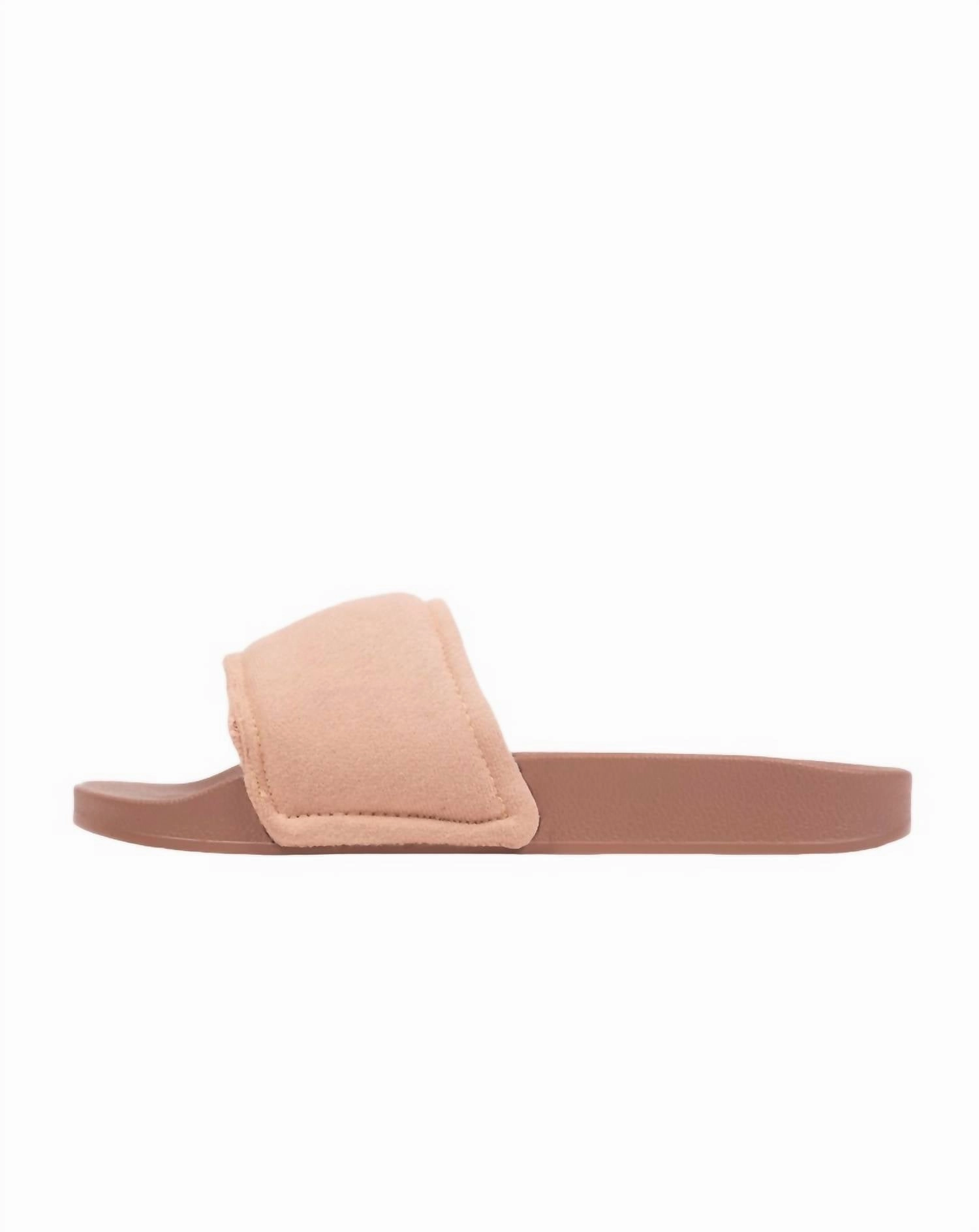 Women's Pilo Slides In Tawny Brown