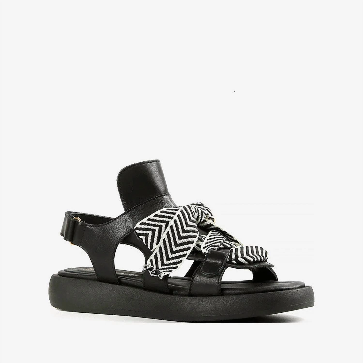 Women's The Amazing Lace Sandal In Black
