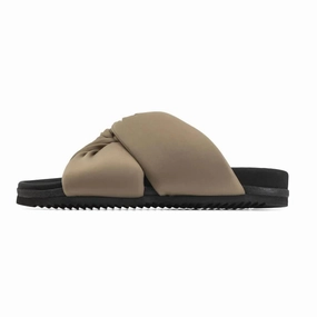Women's Twisted Scrunch Sandal In Beige