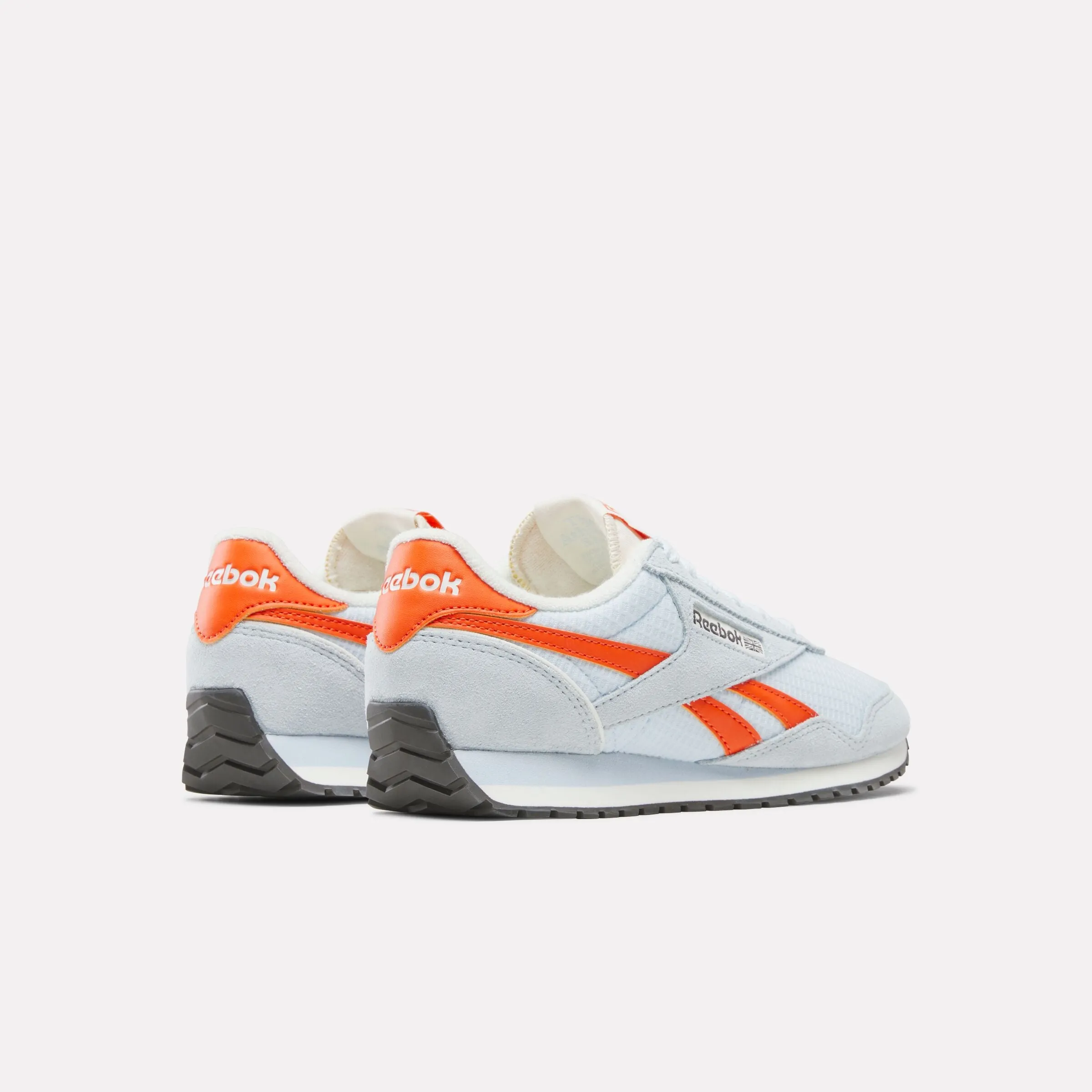 Women's Classic AZ Shoes