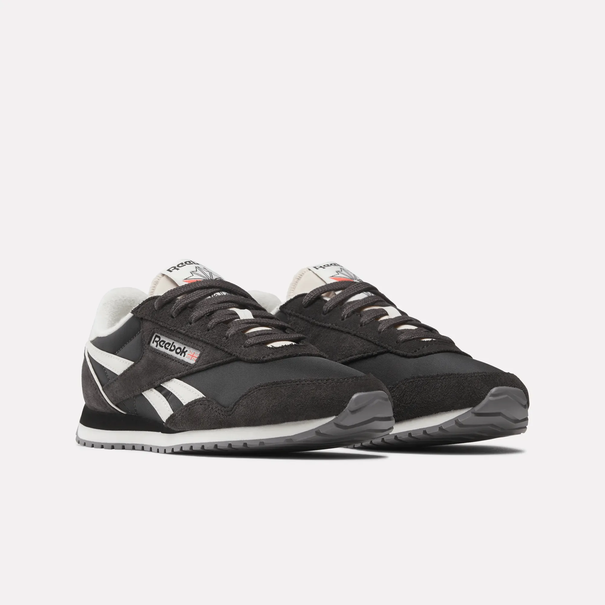 Women's Classic AZ Shoes